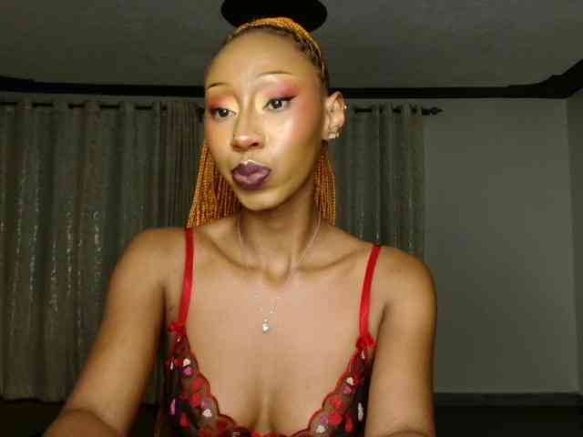 adriana_crystal webcam