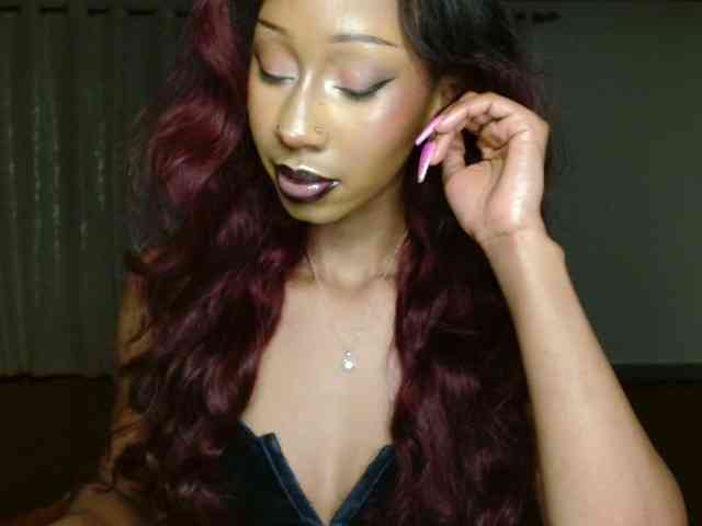 adriana_crystal webcam