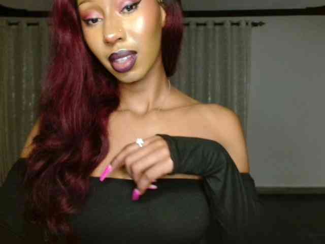 adriana_crystal webcam