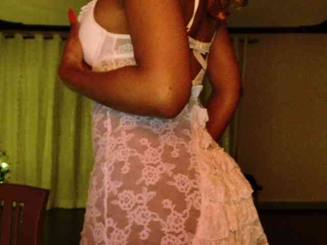 adriana_crystal webcam