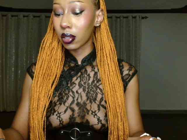 adriana_crystal webcam