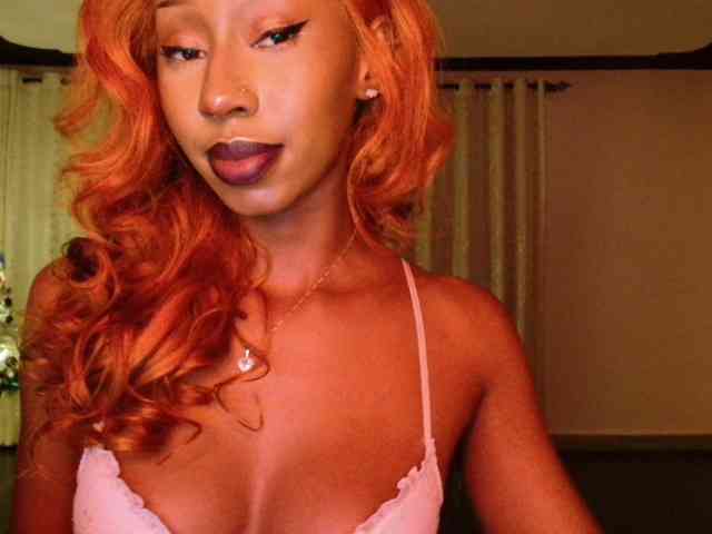 adriana_crystal webcam