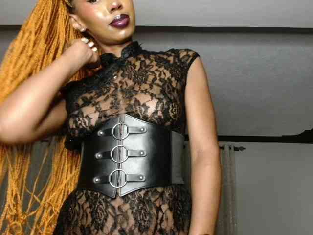 adriana_crystal webcam