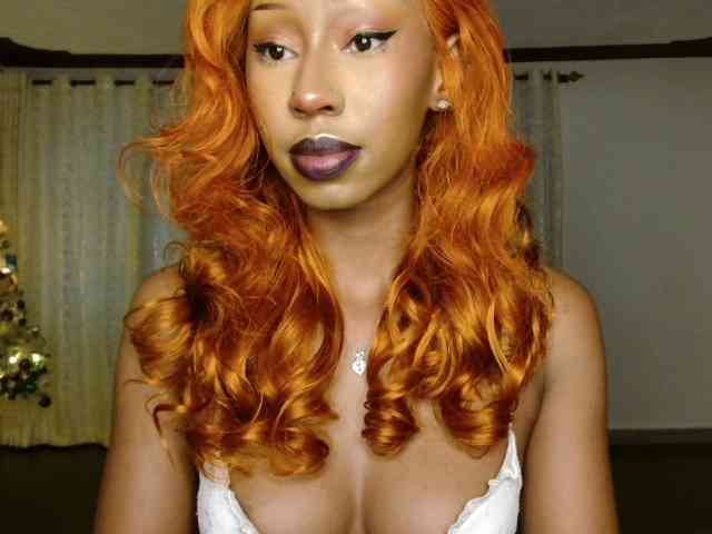 adriana_crystal webcam