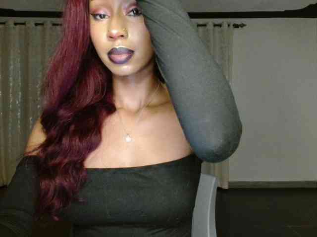 adriana_crystal webcam