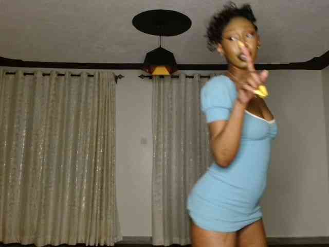 adriana_crystal webcam