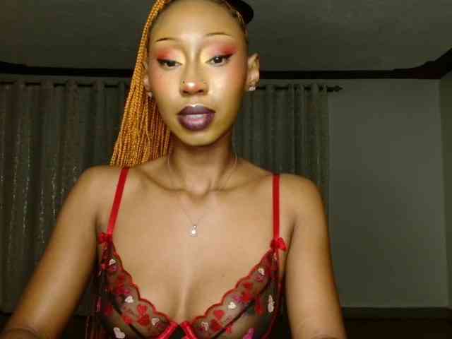 adriana_crystal webcam