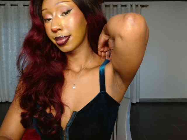 adriana_crystal webcam