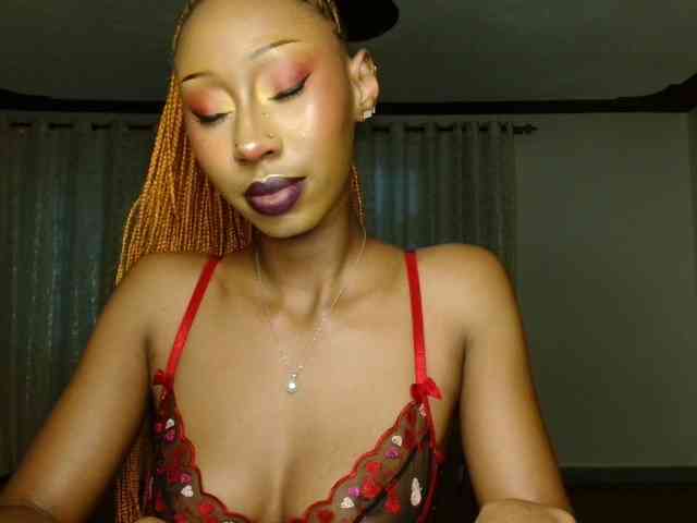 adriana_crystal webcam