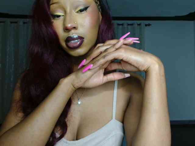 adriana_crystal webcam