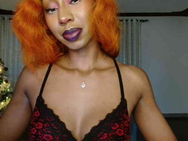 adriana_crystal webcam