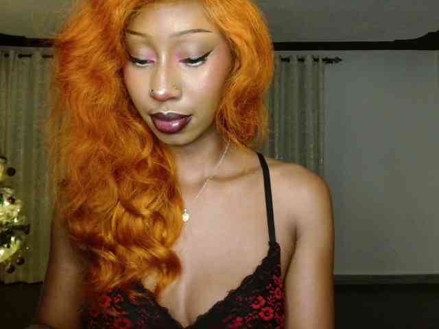 adriana_crystal webcam