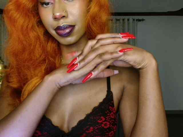 adriana_crystal webcam