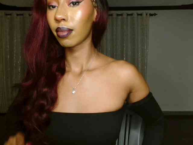 adriana_crystal webcam