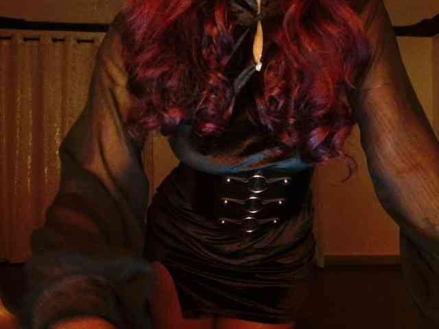 adriana_crystal webcam