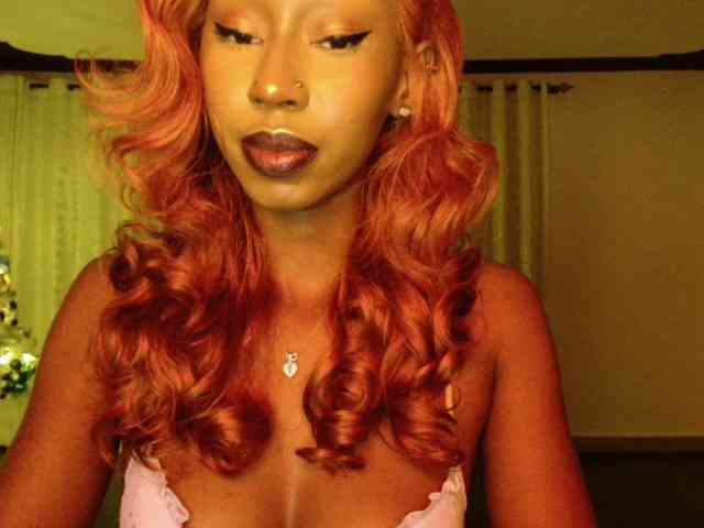 adriana_crystal webcam