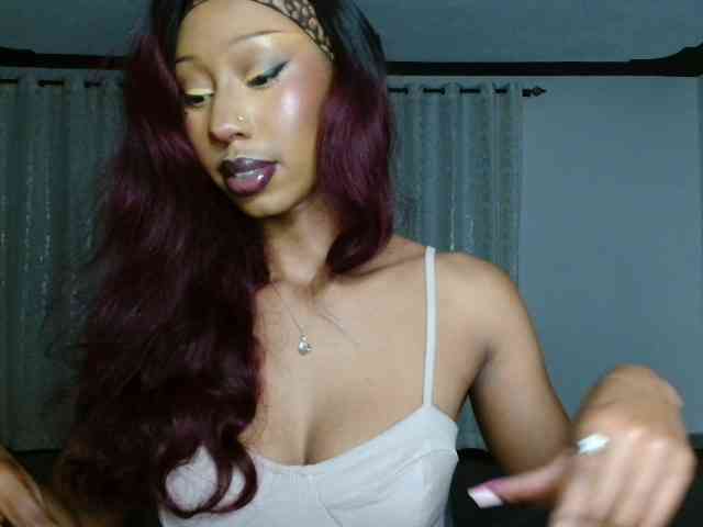 adriana_crystal webcam