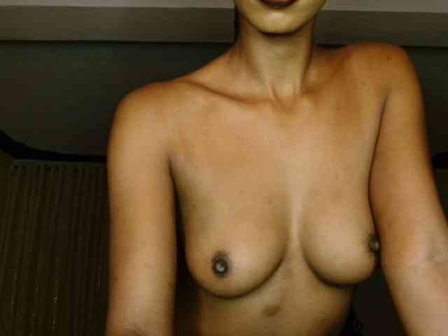 adriana_crystal webcam