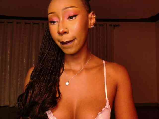 adriana_crystal webcam