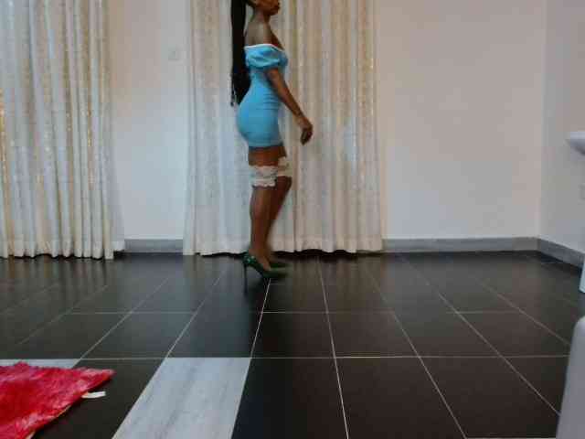adriana_crystal webcam