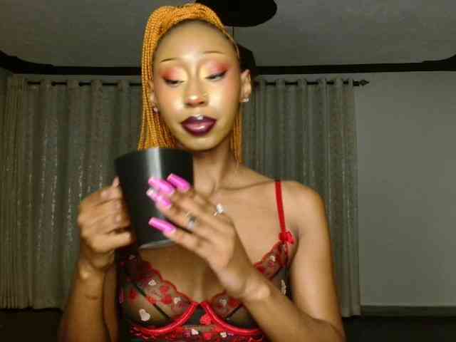 adriana_crystal webcam