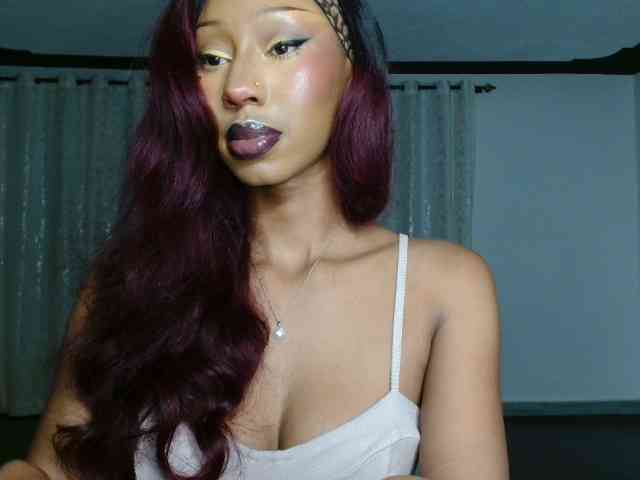 adriana_crystal webcam