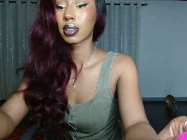 adriana_crystal webcam