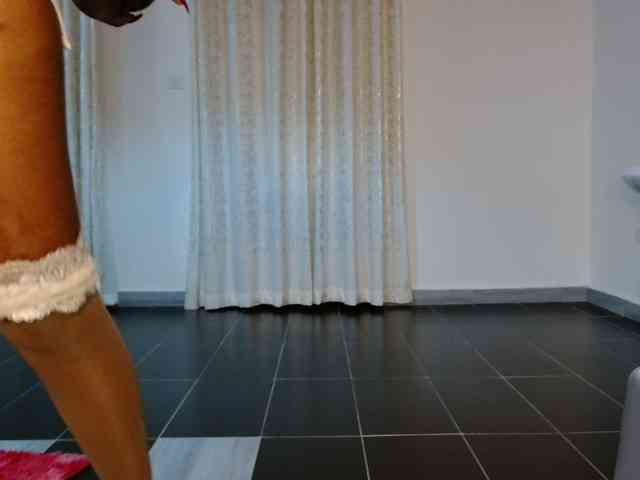 adriana_crystal webcam