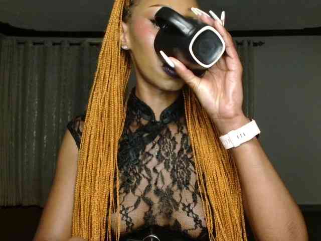 adriana_crystal webcam