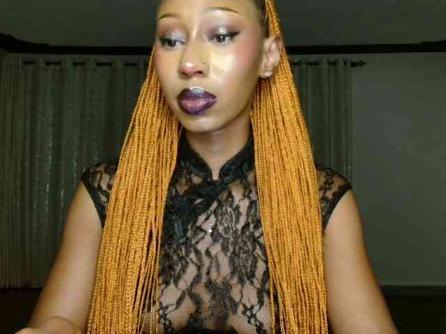 adriana_crystal webcam