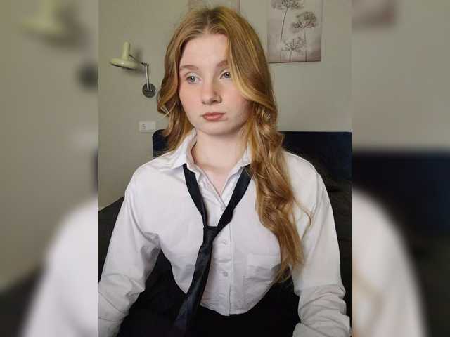 SweetPoison's BongaCams show and profile