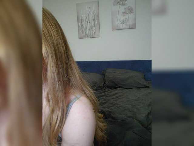 SweetPoison's BongaCams show and profile