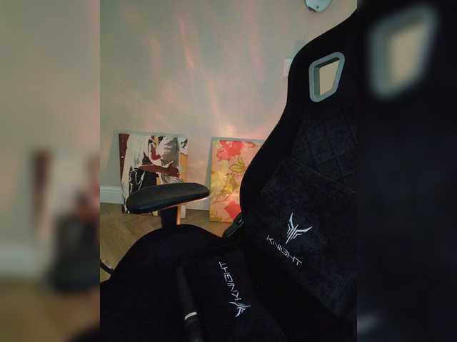 SweetPoison's BongaCams show and profile