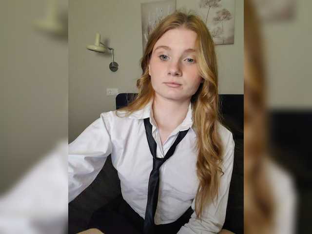 SweetPoison's BongaCams show and profile