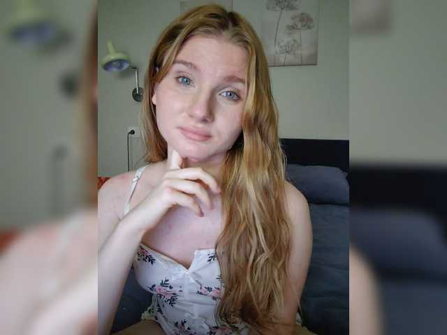 SweetPoison's BongaCams show and profile