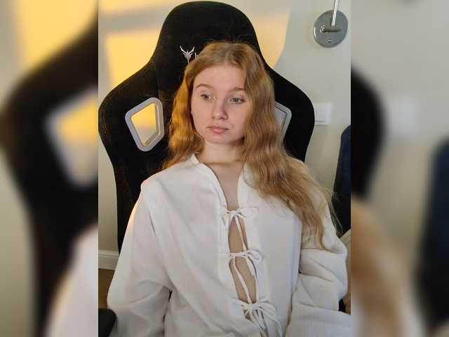 SweetPoison's BongaCams show and profile