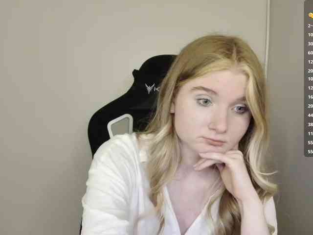 SweetPoison webcam