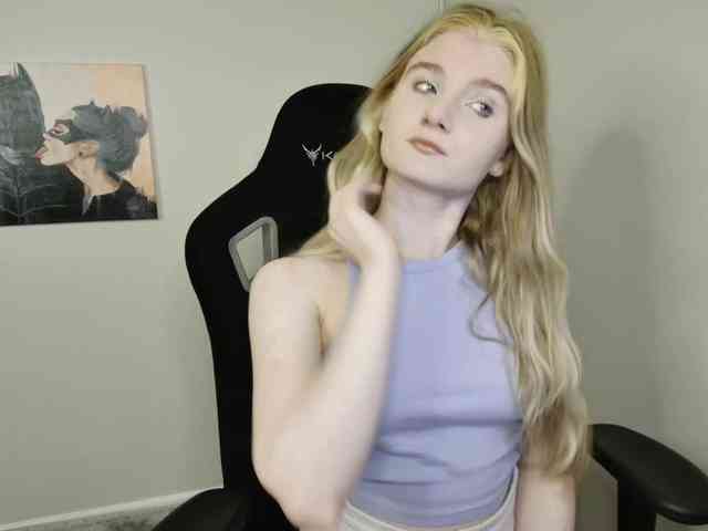 SweetPoison webcam