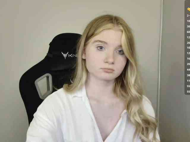 SweetPoison webcam