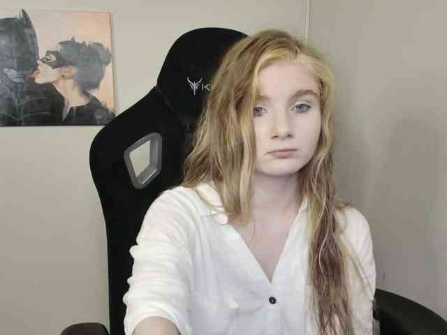 SweetPoison webcam