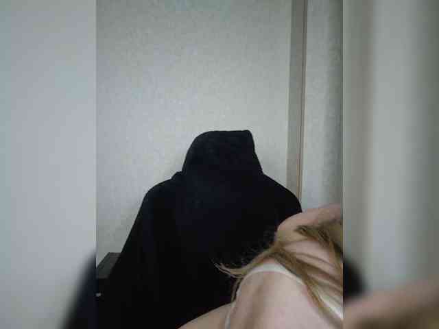 B_TUXOM_OMYTE webcam