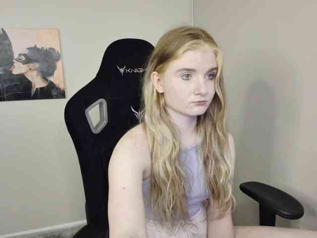 SweetPoison webcam