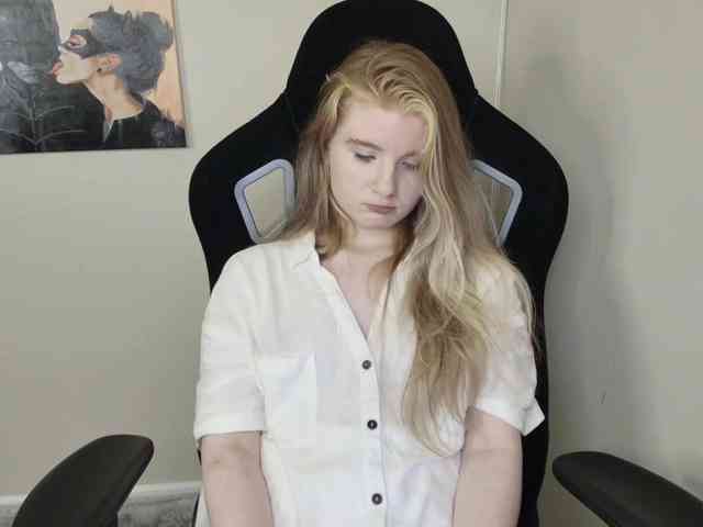 SweetPoison webcam