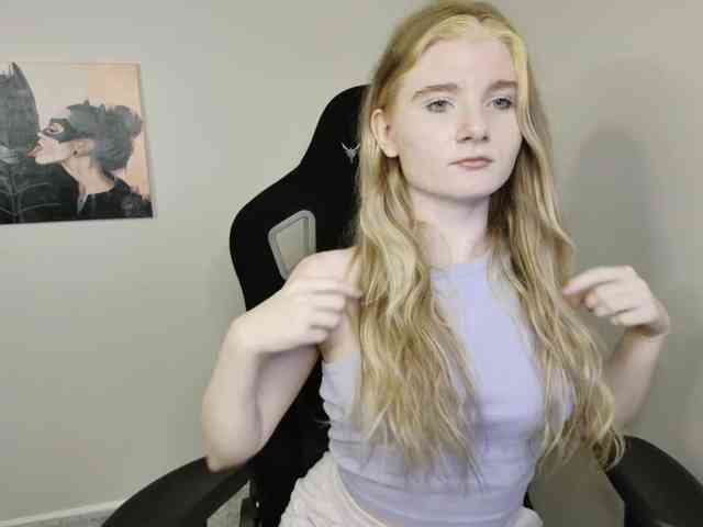 SweetPoison webcam