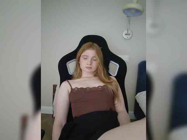 SweetPoison webcam