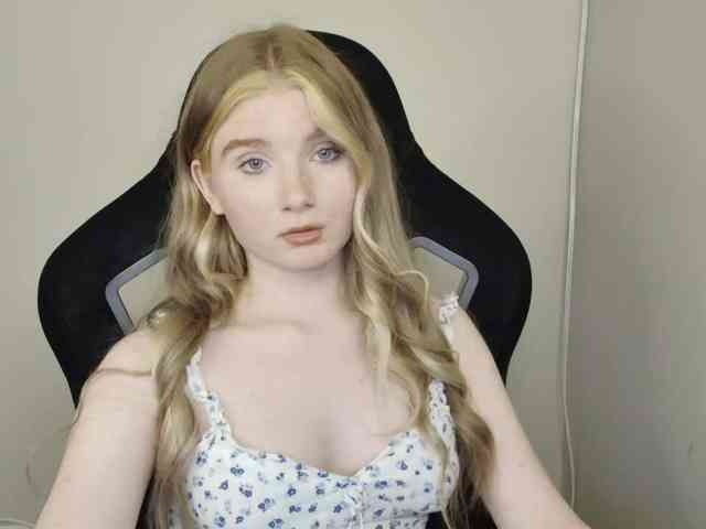 SweetPoison webcam