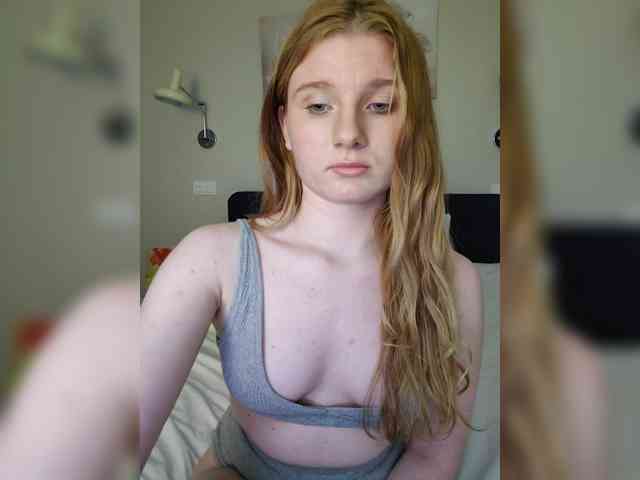 SweetPoison webcam