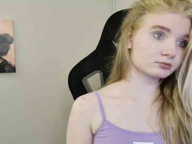 SweetPoison webcam