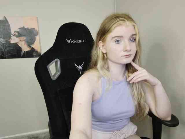 SweetPoison webcam