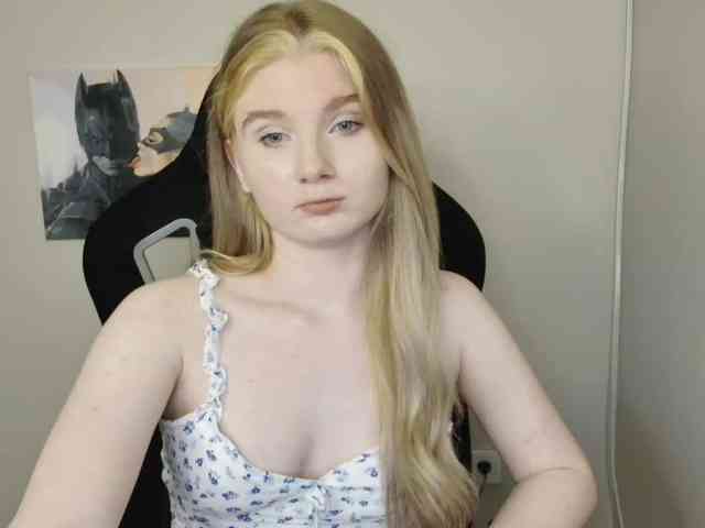 SweetPoison webcam